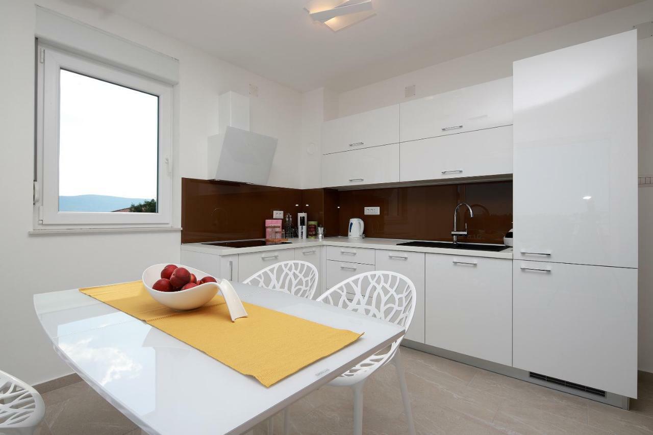 Apartmani Judita Pinezici  Exterior photo